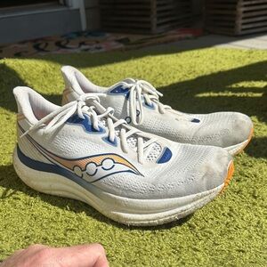 Saucony White and Blue Athletic Shoes